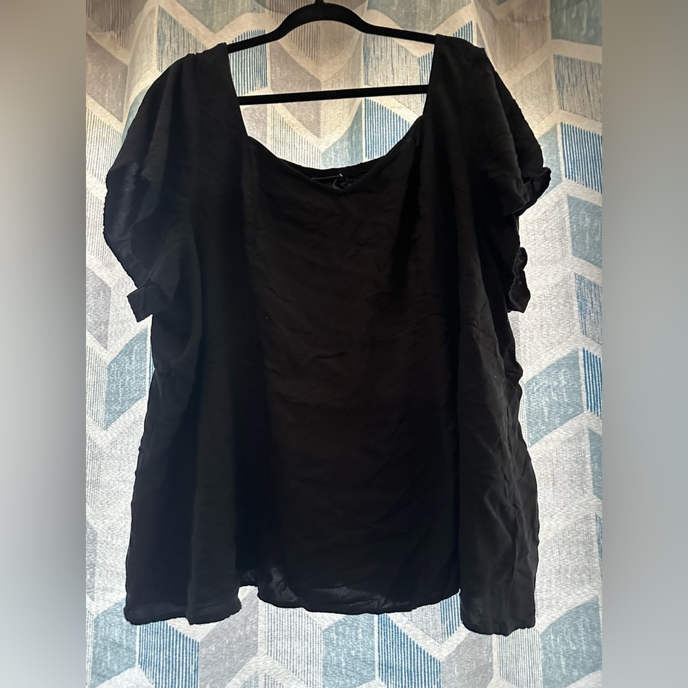 Torrid Challis Flutter Sleeve Women's Blouse Size 5x